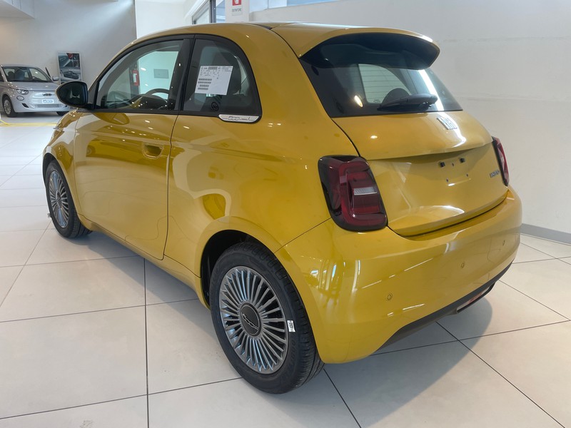Fiat 500 Hybrid Berlina Torino 1.0Hybrid Berlina