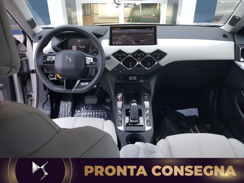 DS DS 3 Crossback 1.2 puretech esprit de voyage 130cv auto