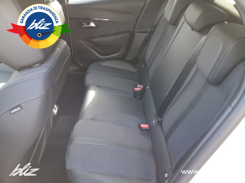 Peugeot 208 1.2 puretech allure navi pack s&s 100cv my20
