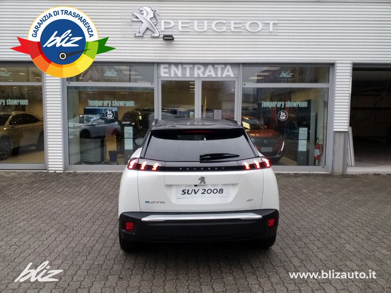 Peugeot e-2008 gt pack 100kw