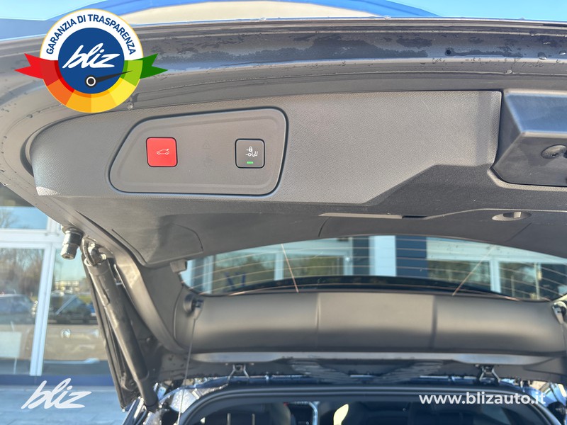 Peugeot 3008 1.6 hybrid phev gt pack 225cv e-eat8