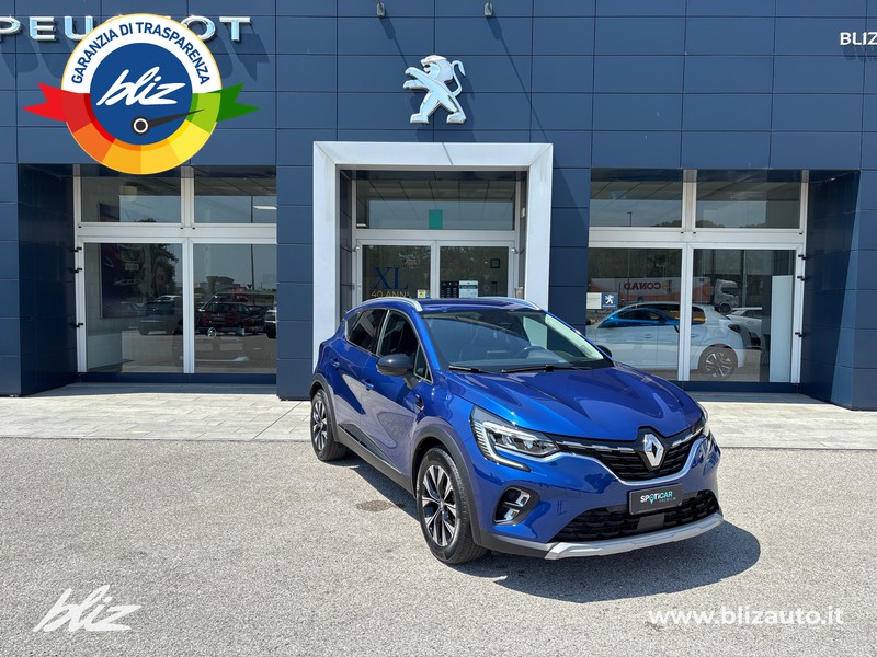 Renault Captur 1.6 e-tech full hybrid techno 145cv auto