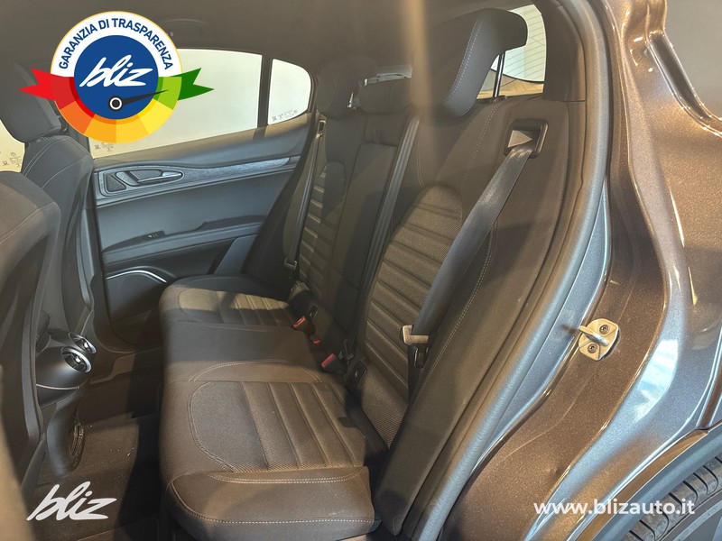 Alfa romeo Stelvio 2.2 t business q4 190cv auto