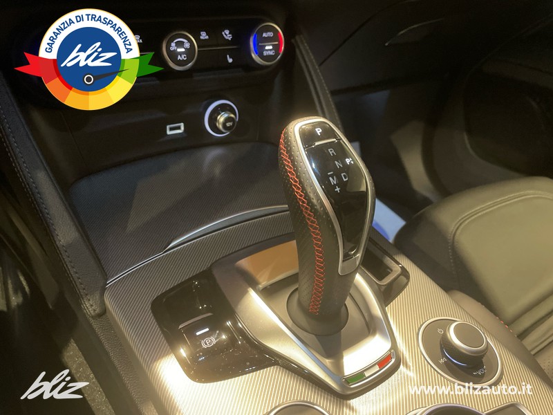 Alfa romeo Stelvio 2.0 t competizione q4 280cv auto