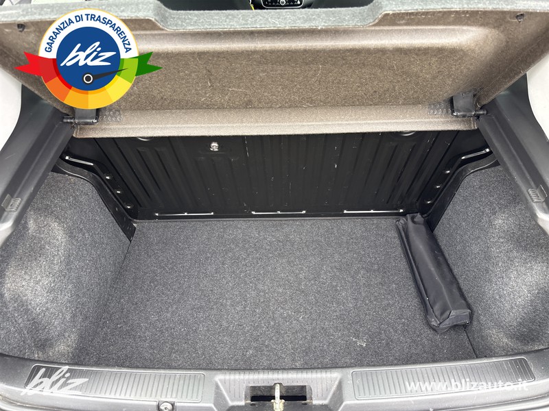 Fiat Punto 5p 1.2 street e6