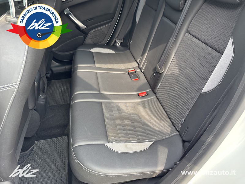 Peugeot 2008 1.6 bluehdi allure 100cv my16