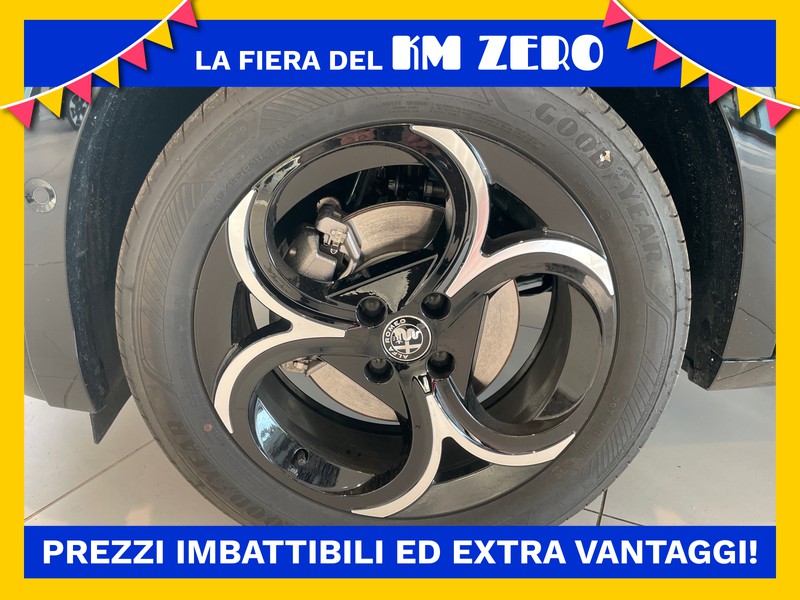 Alfa romeo Junior 1.2 ibrida 136cv edct6