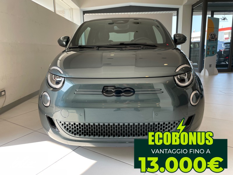 Fiat 500 500e 42 kwh giorgio armani