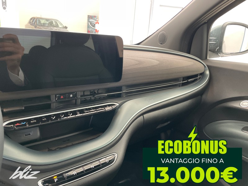 Fiat 500 500e 42 kwh giorgio armani