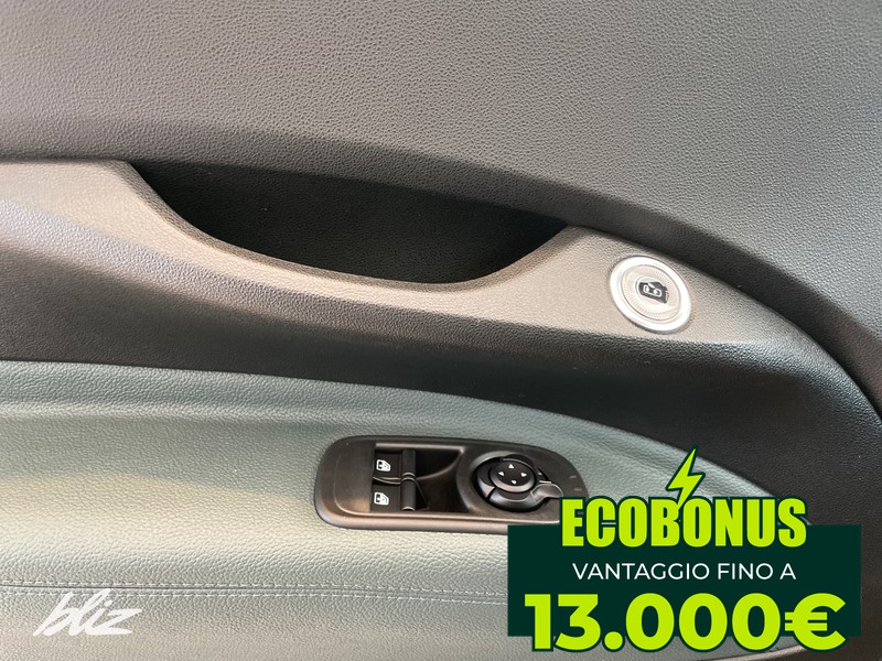 Fiat 500 500e 42 kwh giorgio armani