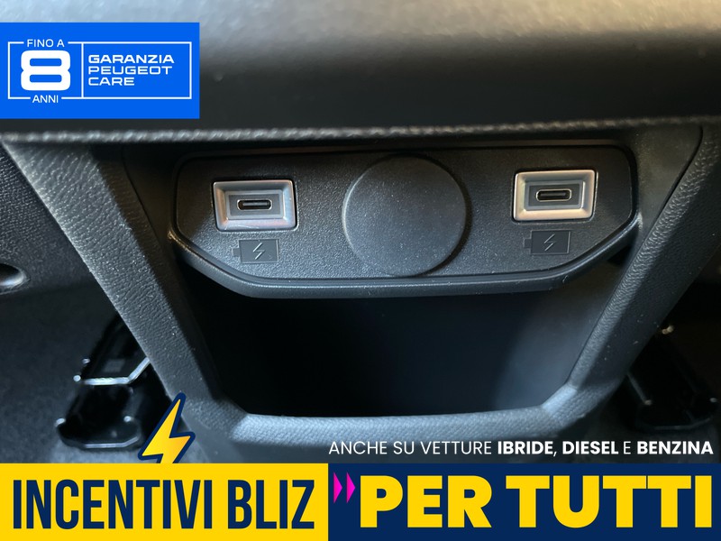 Peugeot 3008 1.2 hybrid gt 136cv e-dcs6