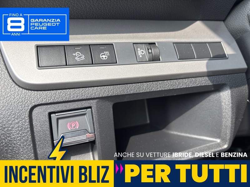 Peugeot Traveller m1 std 2.0 bluehdi 180cv business vip eat8