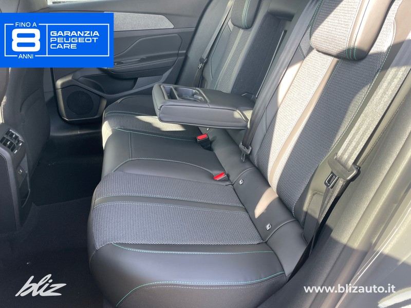 Peugeot 408 1.2 hybrid allure 145cv e-dsc6