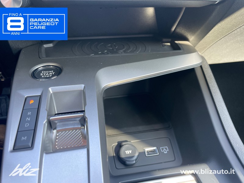 Peugeot 408 1.2 hybrid allure 145cv e-dsc6