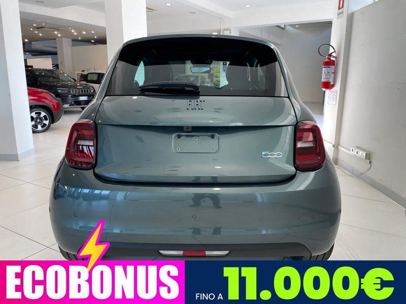 Fiat 500 500e 42 kwh giorgio armani