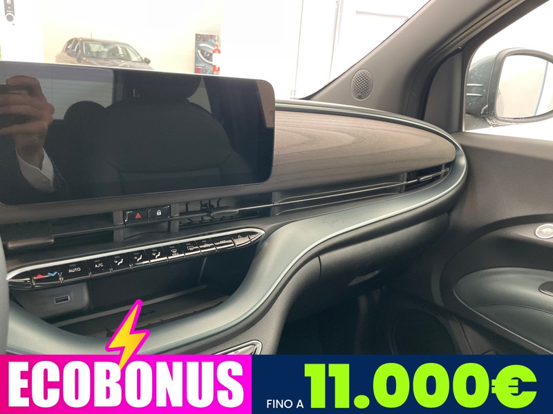 Fiat 500 500e 42 kwh giorgio armani