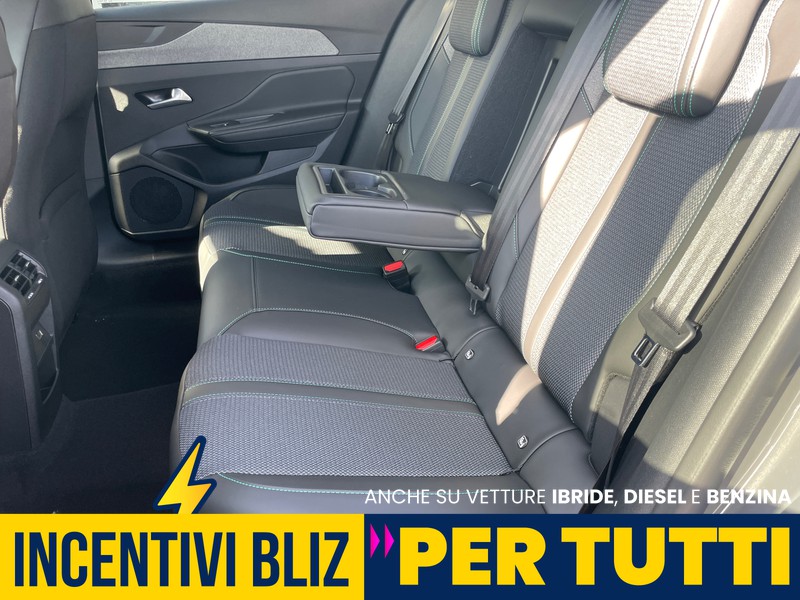 Peugeot 408 1.2 hybrid allure 145cv e-dsc6