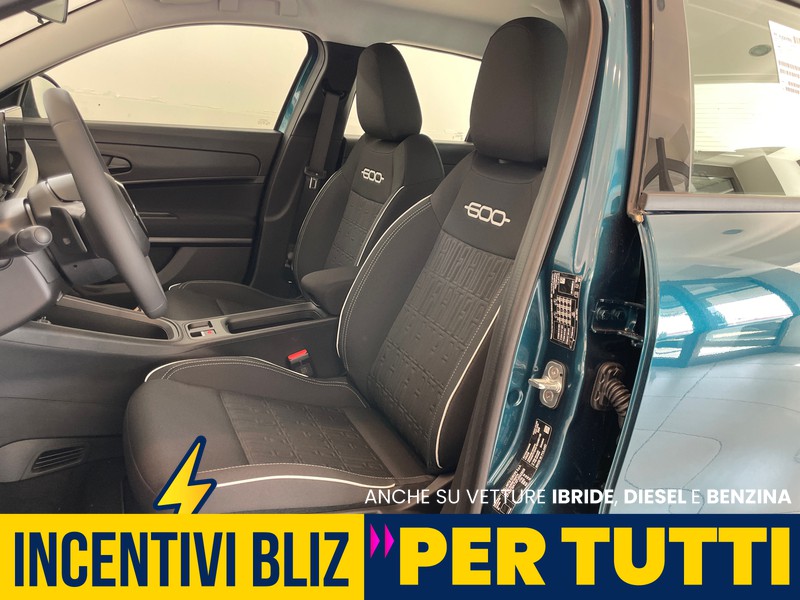 Fiat 600 1.2 hybrid 136cv auto