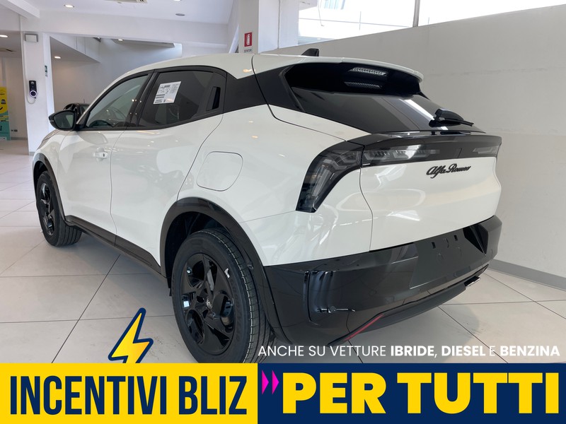 Alfa romeo Junior 1.2 ibrida 145cv edct6