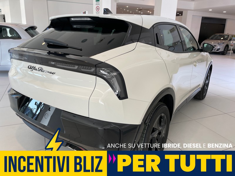 Alfa romeo Junior 1.2 ibrida 145cv edct6