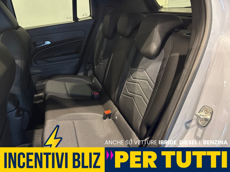 Jeep Avenger 1.2 turbo e-hybrid mhev summit fwd 110cv edct6