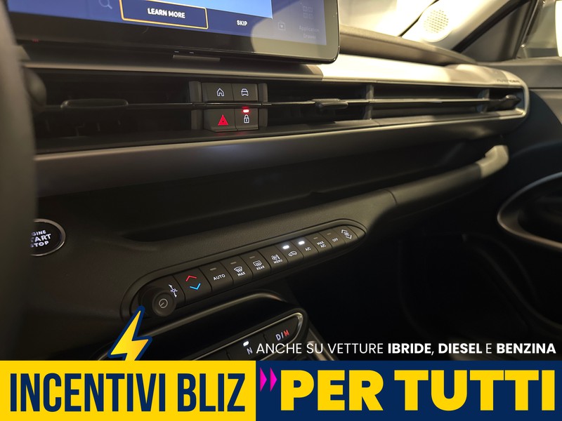 Jeep Avenger 1.2 turbo e-hybrid mhev summit fwd 110cv edct6