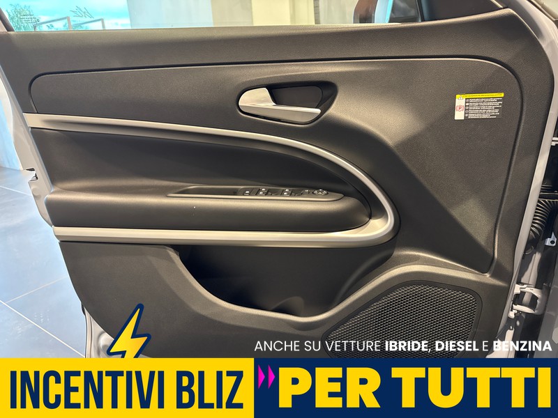 Jeep Avenger 1.2 turbo e-hybrid mhev summit fwd 110cv edct6