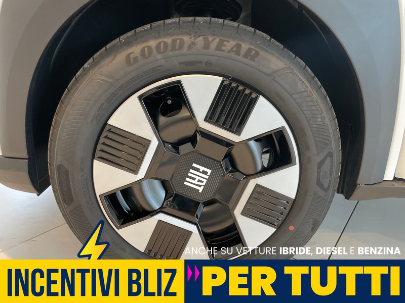 Fiat Grande Panda ICON 1.2 Hybrid 100CV
