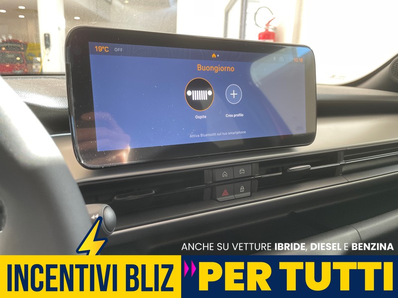 Jeep Avenger 1.2 turbo e-hybrid mhev overland 4xe 145cv edct6
