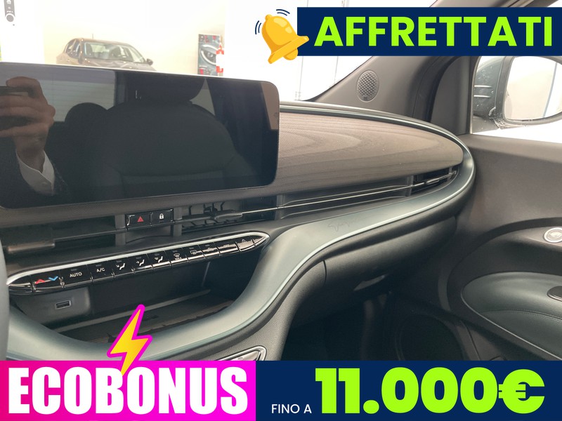 Fiat 500 500e 42 kwh giorgio armani