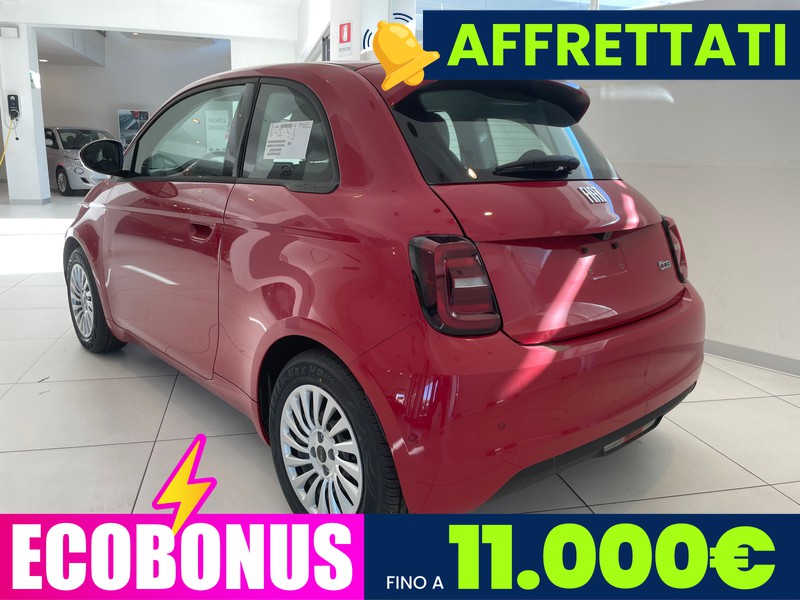 Fiat 500 500e 42 kwh entry pack tech