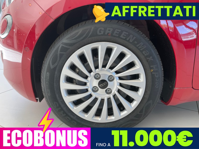 Fiat 500 500e 42 kwh entry pack tech