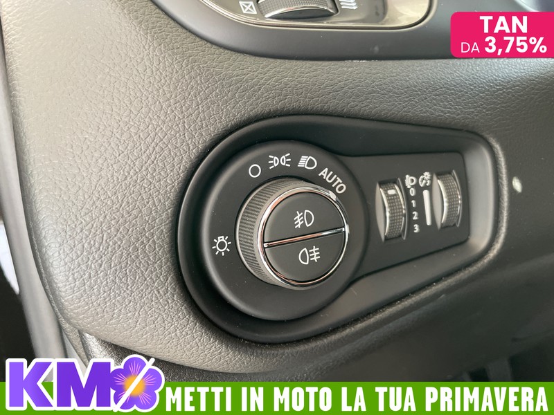 Jeep Renegade 1.5 turbo t4 mhev summit 2wd dct