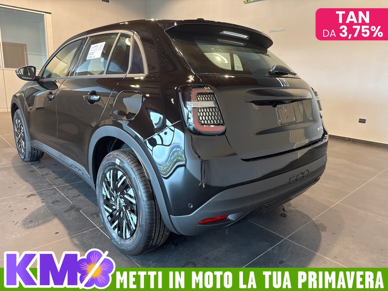Fiat 600 1.2 hybrid 110cv auto