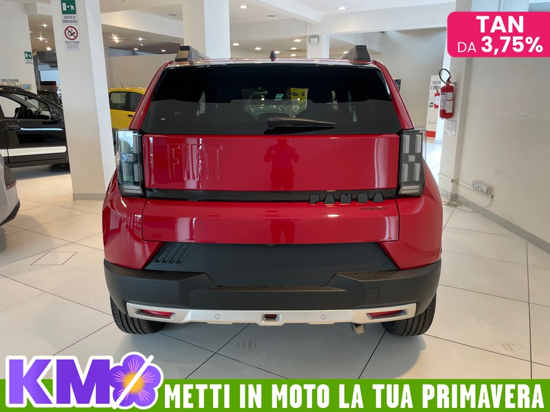 Fiat Grande Panda 1.2 hybrid la prima 110cv edct