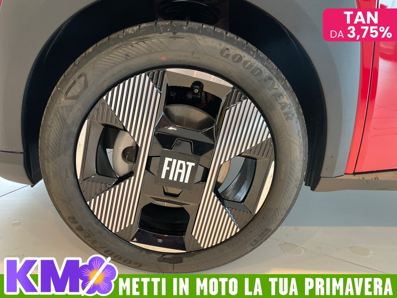 Fiat Grande Panda 1.2 hybrid la prima 110cv edct
