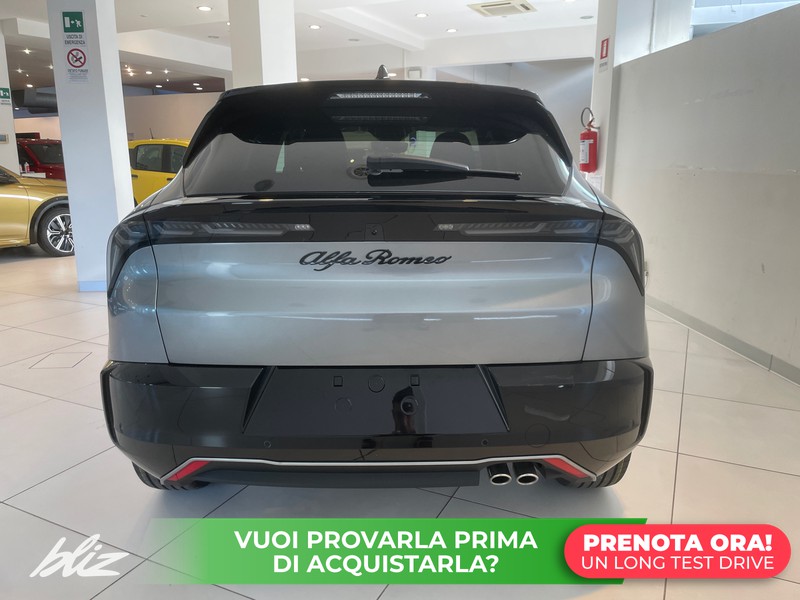 Alfa romeo Junior 1.2 ibrida milano cortina 2026 145cv edct6