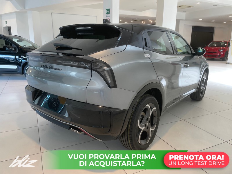 Alfa romeo Junior 1.2 ibrida milano cortina 2026 145cv edct6
