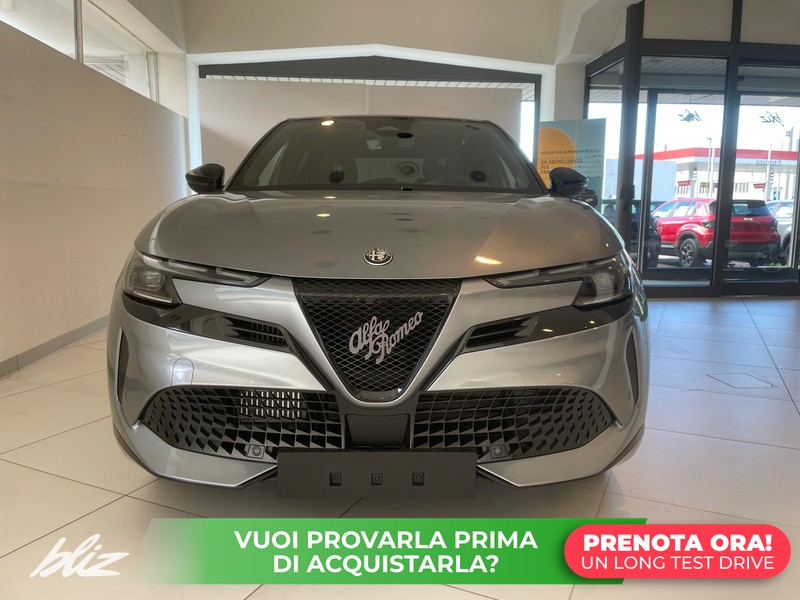 Alfa romeo Junior 1.2 ibrida milano cortina 2026 145cv edct6