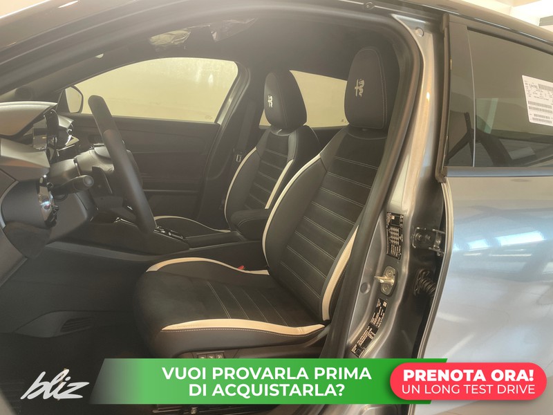 Alfa romeo Junior 1.2 ibrida milano cortina 2026 145cv edct6