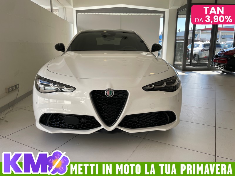 Alfa romeo Giulia 2.2 t tributo italiano q4 210cv auto