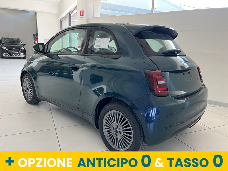 Fiat 500 1.0 hybrid icon