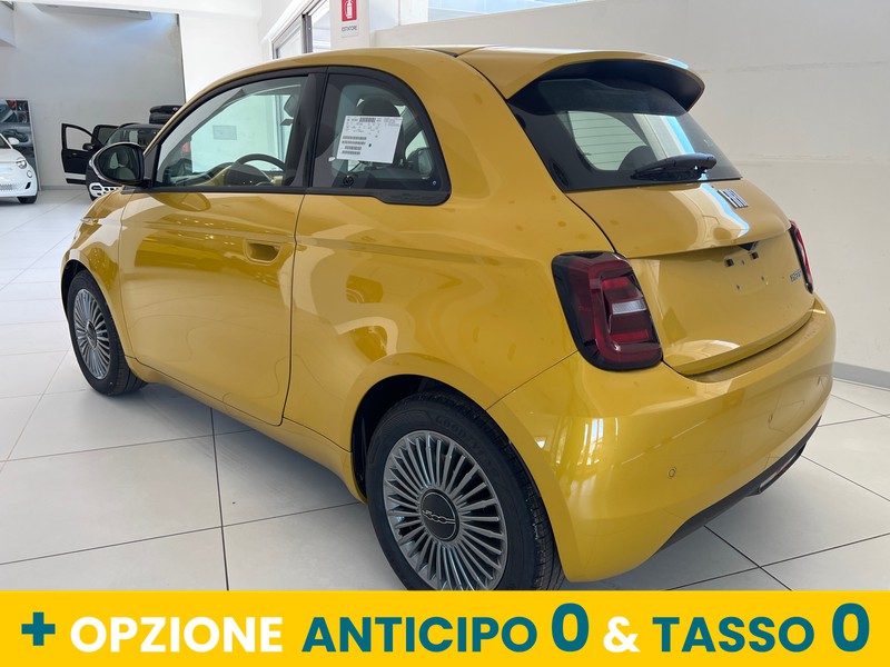 Fiat 500 1.0 hybrid icon