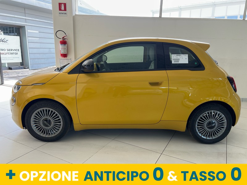 Fiat 500 1.0 hybrid icon