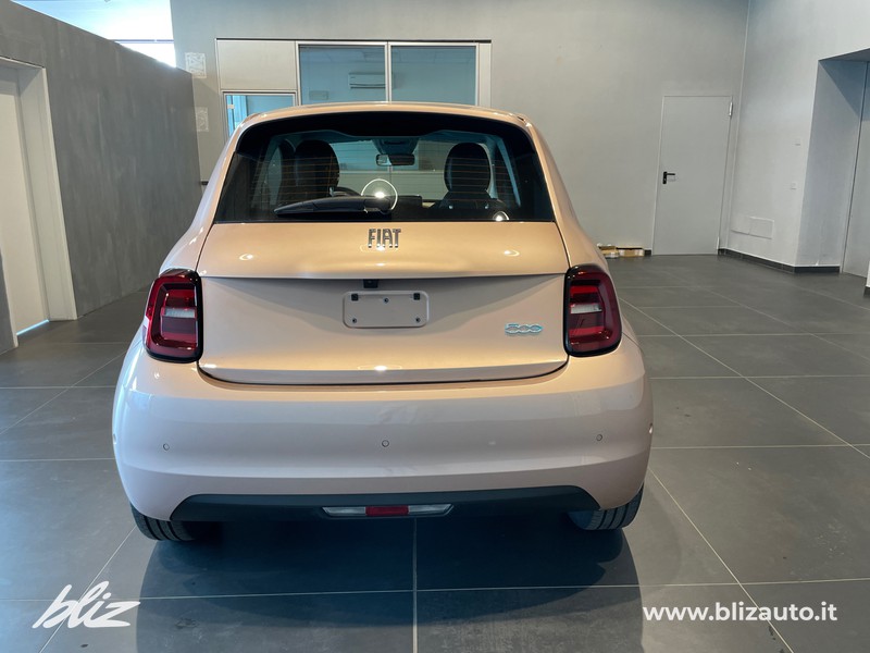 Fiat 500 e - 320 Berlina