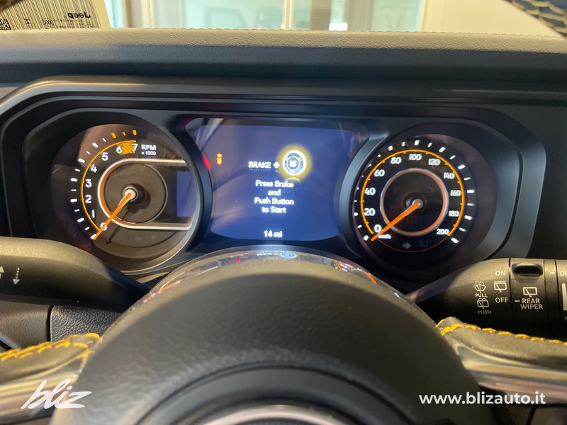 Jeep Wrangler unlimited 2.0 turbo sahara auto