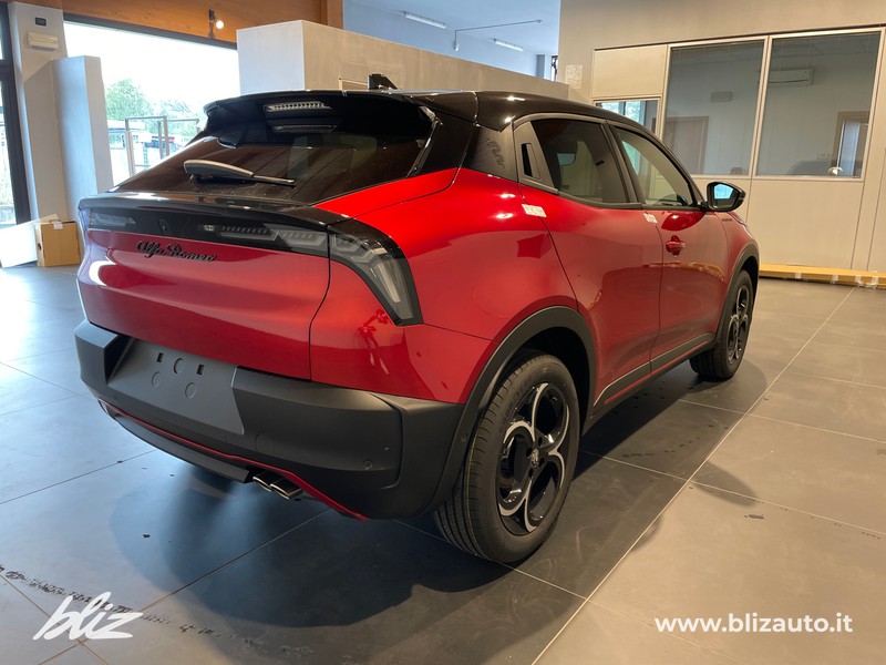 Alfa romeo Junior 1.2 ibrida speciale 145cv edct6
