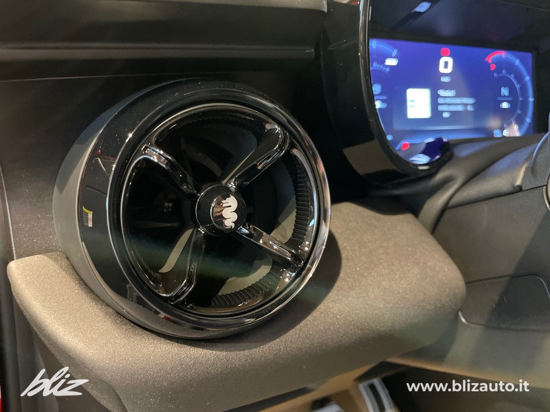 Alfa romeo Junior 1.2 ibrida speciale 145cv edct6