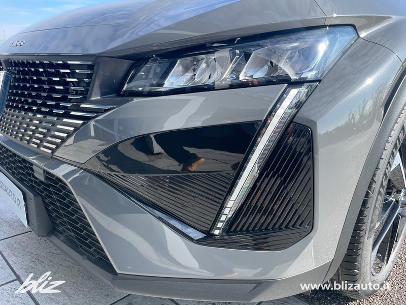 Peugeot 408 1.2 hybrid allure 145cv e-dsc6