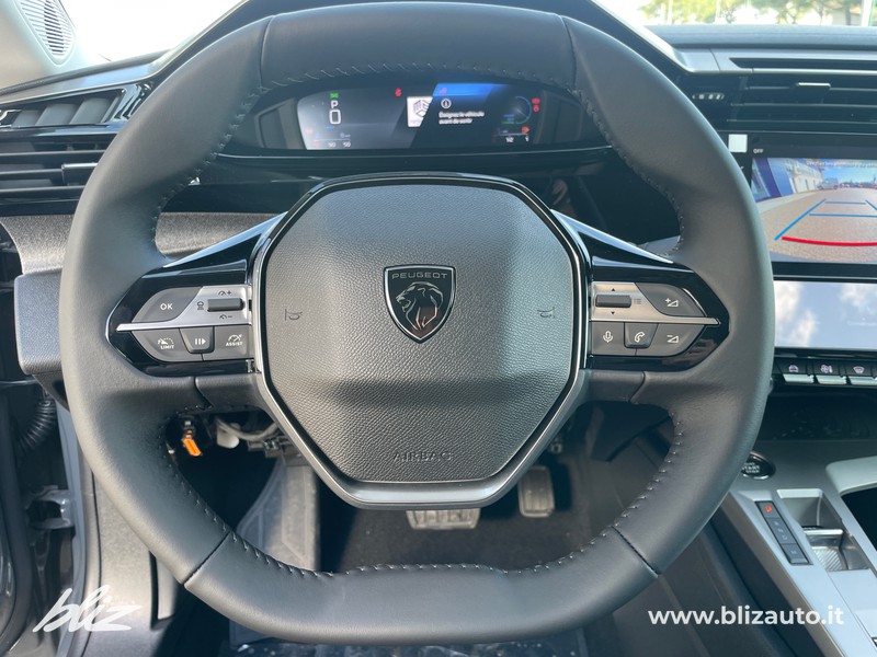 Peugeot 408 1.2 hybrid allure 145cv e-dsc6